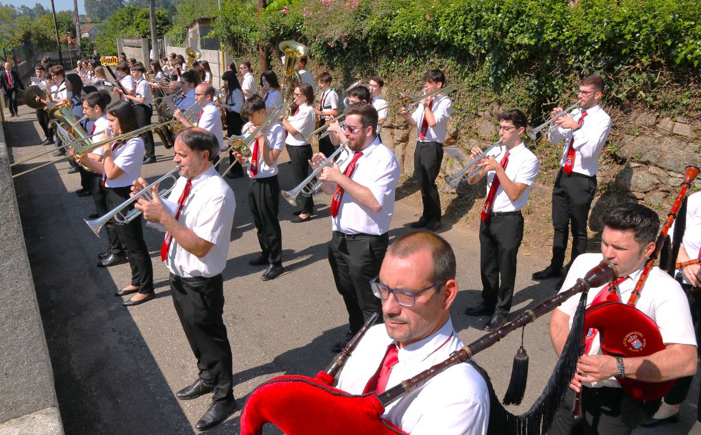 La fiesta en honor al Cristo en Salceda será acompañada por un concierto de la banda, marcando un momento especial en las celebraciones religiosas del municipio.