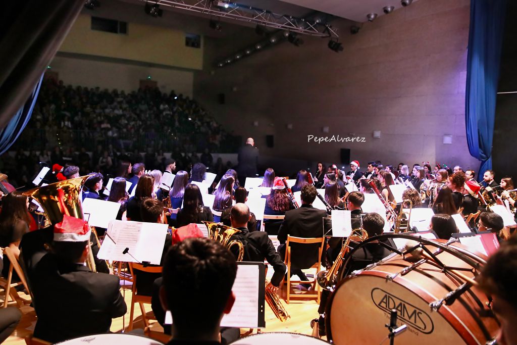 Un concierto especial para celebrar el Entroido, una de las festividades más coloridas de Galicia. La banda ofrecerá un repertorio único que dará inicio a las celebraciones del Carnaval en el auditorio de Salceda.